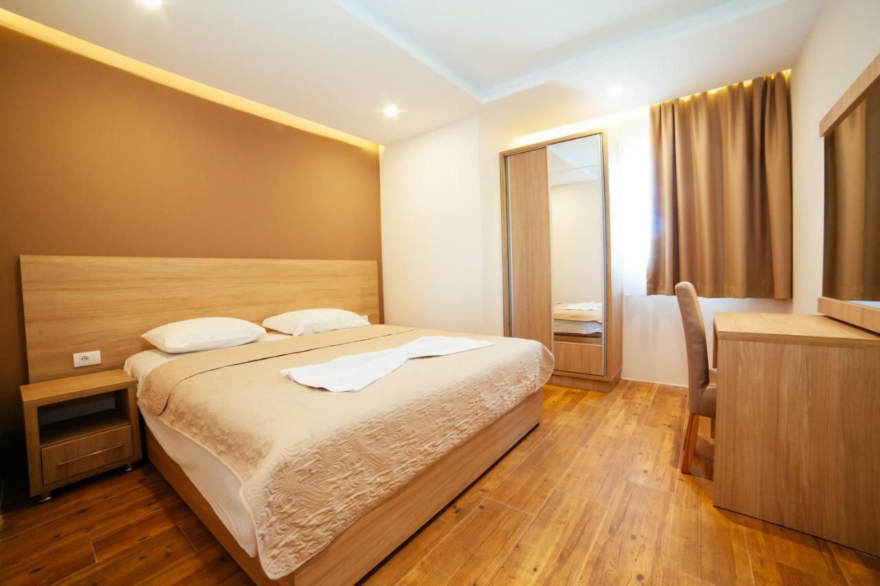 Adriatica Sea & Sun Bed and Breakfast Ούλτσιν Εξωτερικό φωτογραφία