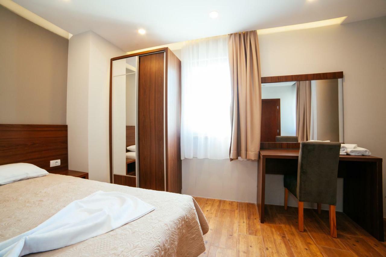 Adriatica Sea & Sun Bed and Breakfast Ούλτσιν Εξωτερικό φωτογραφία