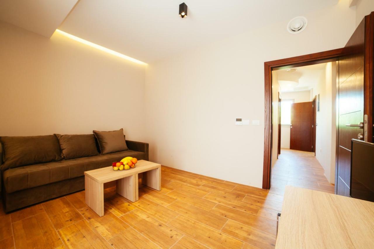 Adriatica Sea & Sun Bed and Breakfast Ούλτσιν Εξωτερικό φωτογραφία