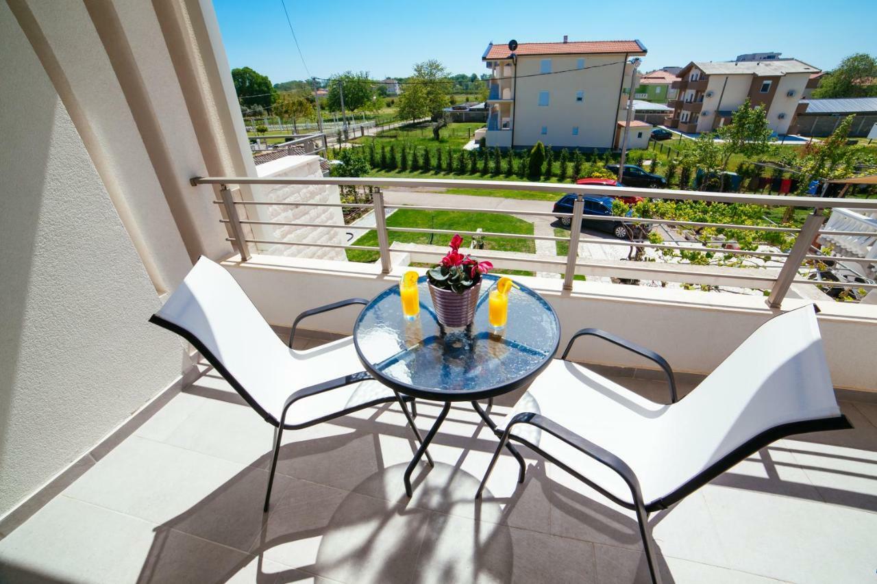 Adriatica Sea & Sun Bed and Breakfast Ούλτσιν Εξωτερικό φωτογραφία